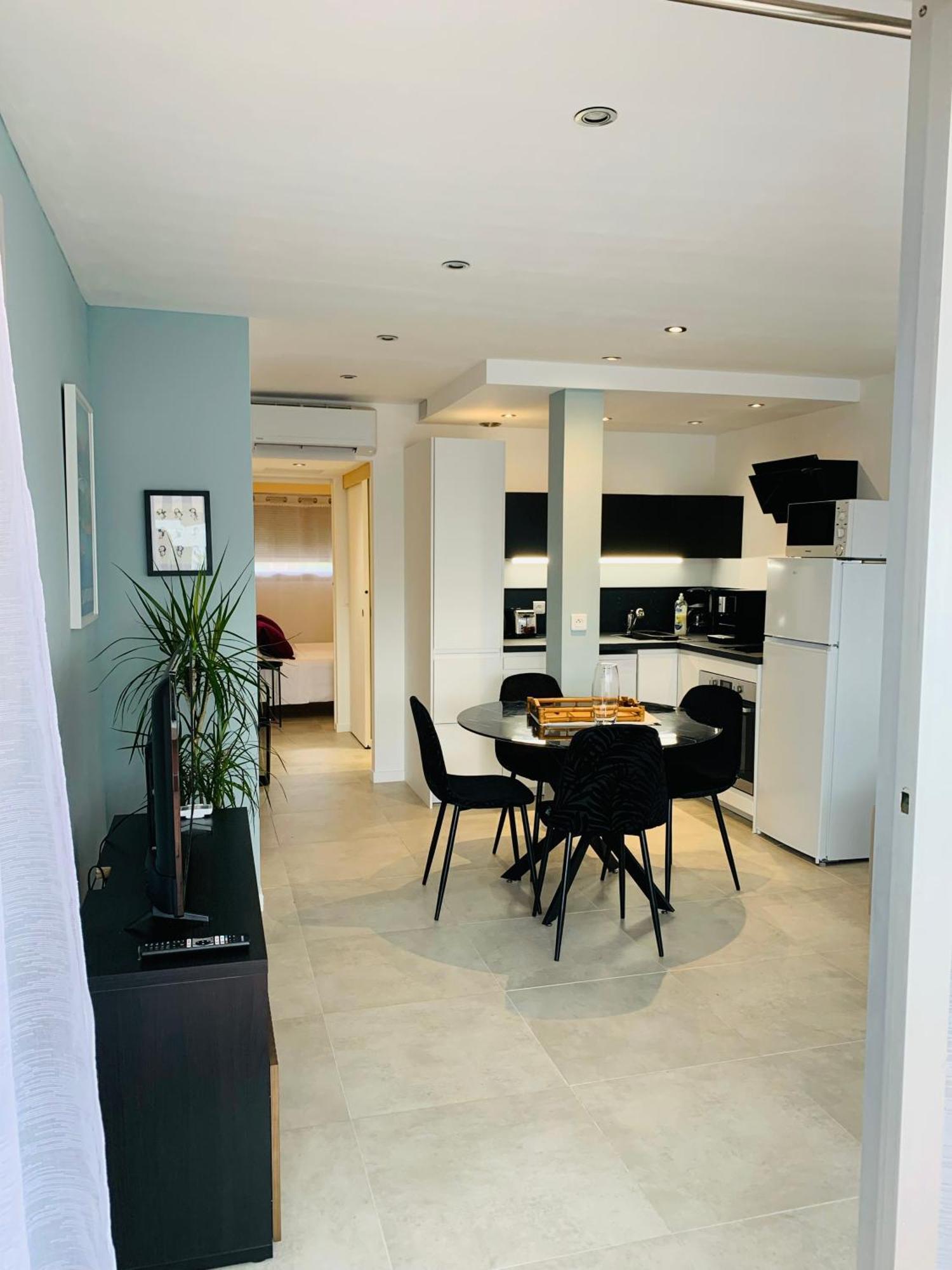 Appartement Saint-Raphael ภายนอก รูปภาพ