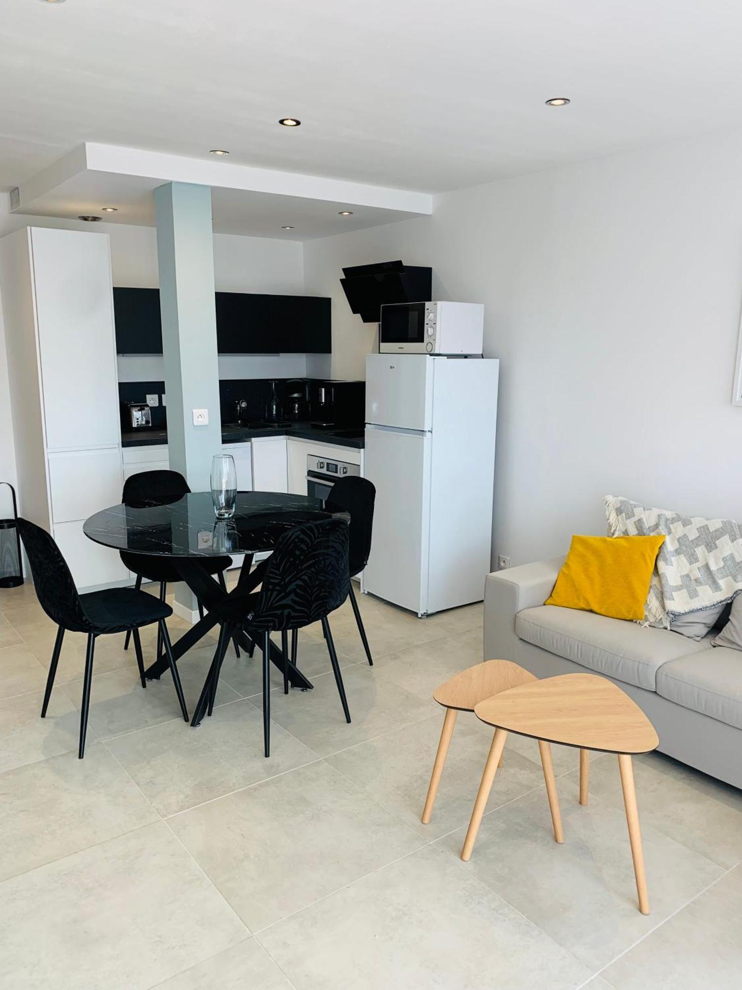 Appartement Saint-Raphael ภายนอก รูปภาพ